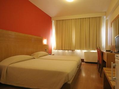 Diana Hotel Хиос Экстерьер фото